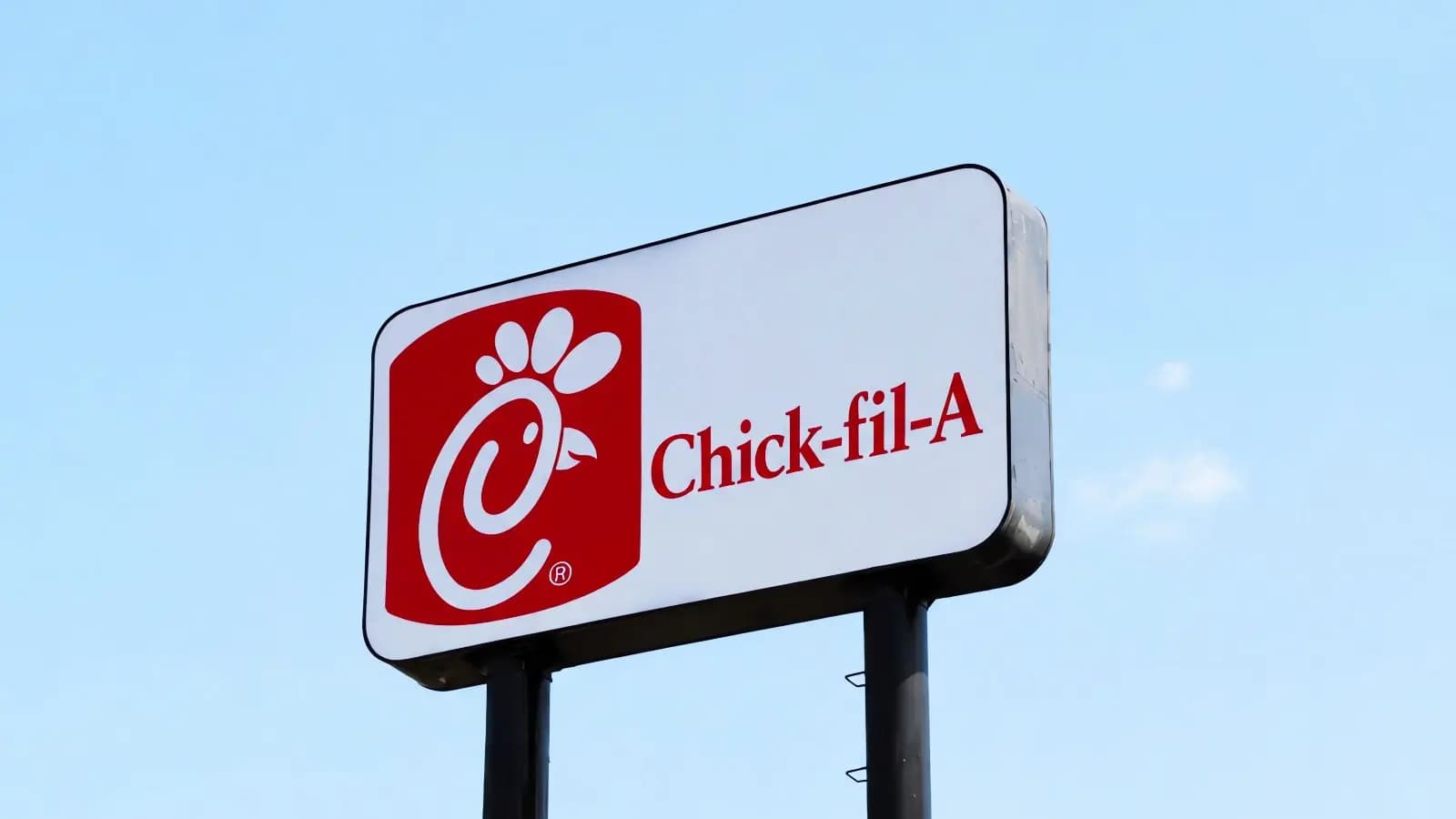 Chick-fil-A sufre brecha de datos tras ataques de credential stuffing