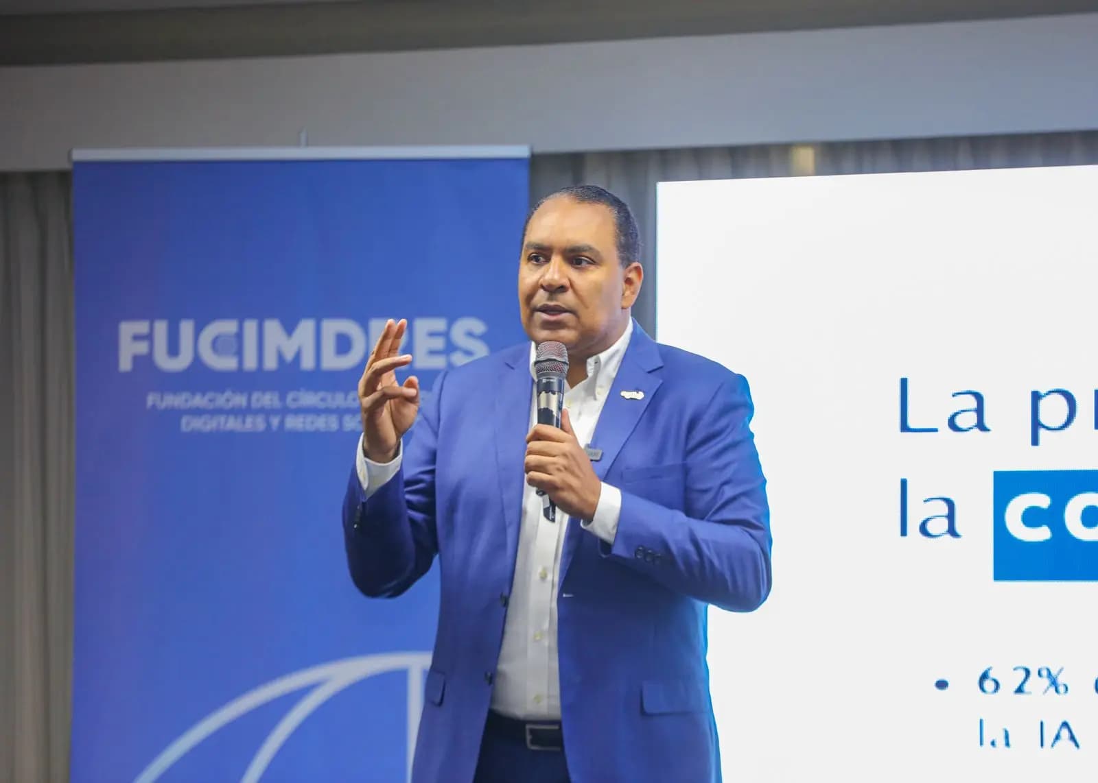OGTIC advierte sobre riesgos de la inteligencia artificial en el periodismo y lanza capacitación para un uso responsable